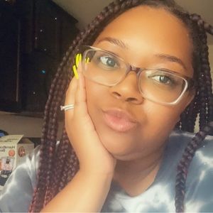 Meet your Posher, Bre